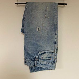 🔥: ASOS • Distressed • Light Wash • Jeans • 32 x 30